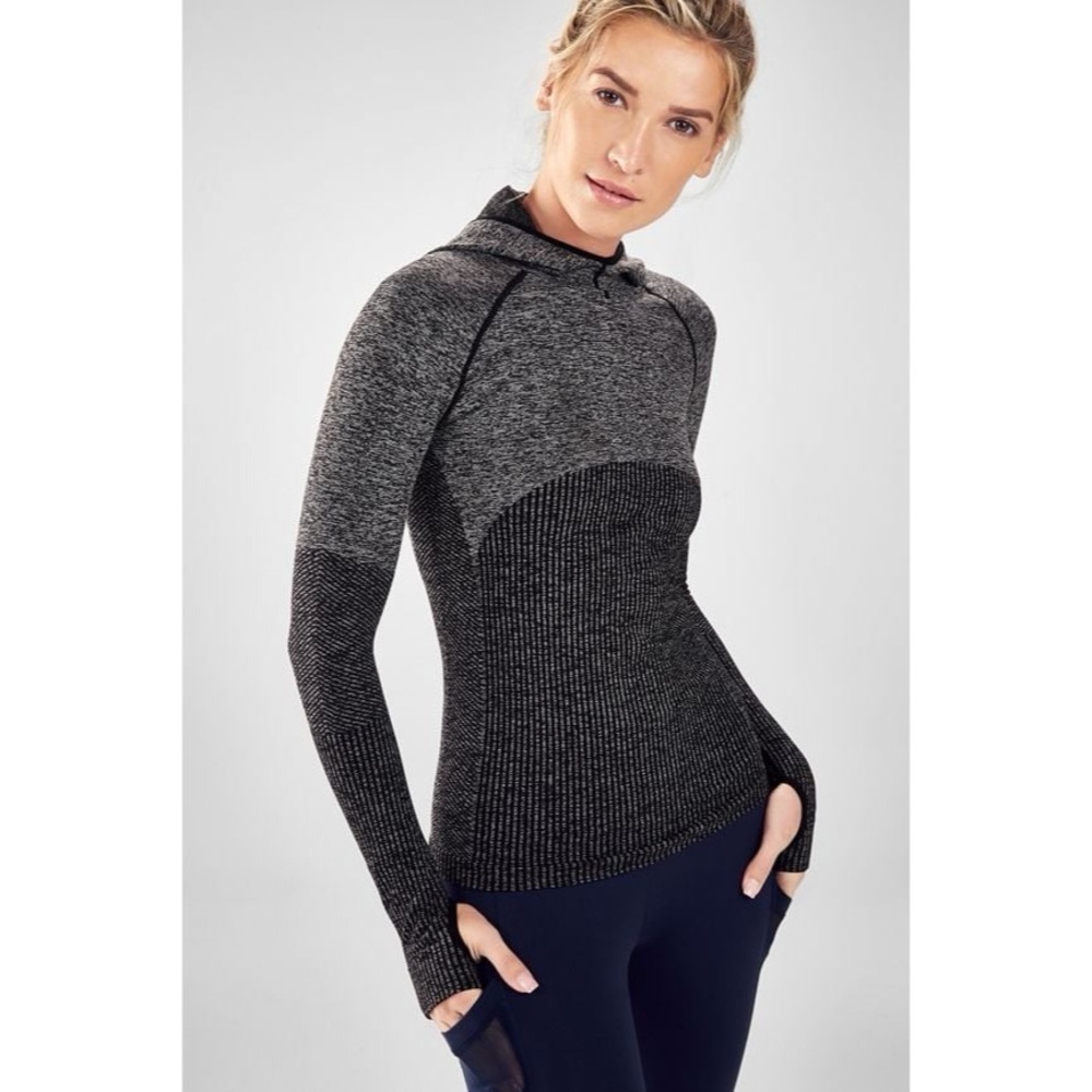 NWOT Fabletics Pull On Athletic Hoodie Gray Black Sz M
